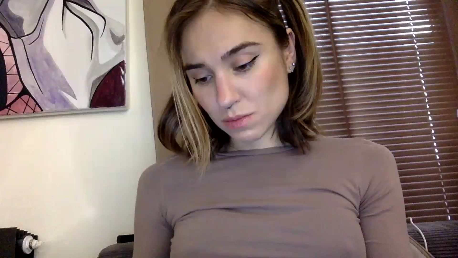 Gallery image thumbnail from EgoisticKitty's myfreecams stream on, 11/27/2023, 10:45 image 14 of 20