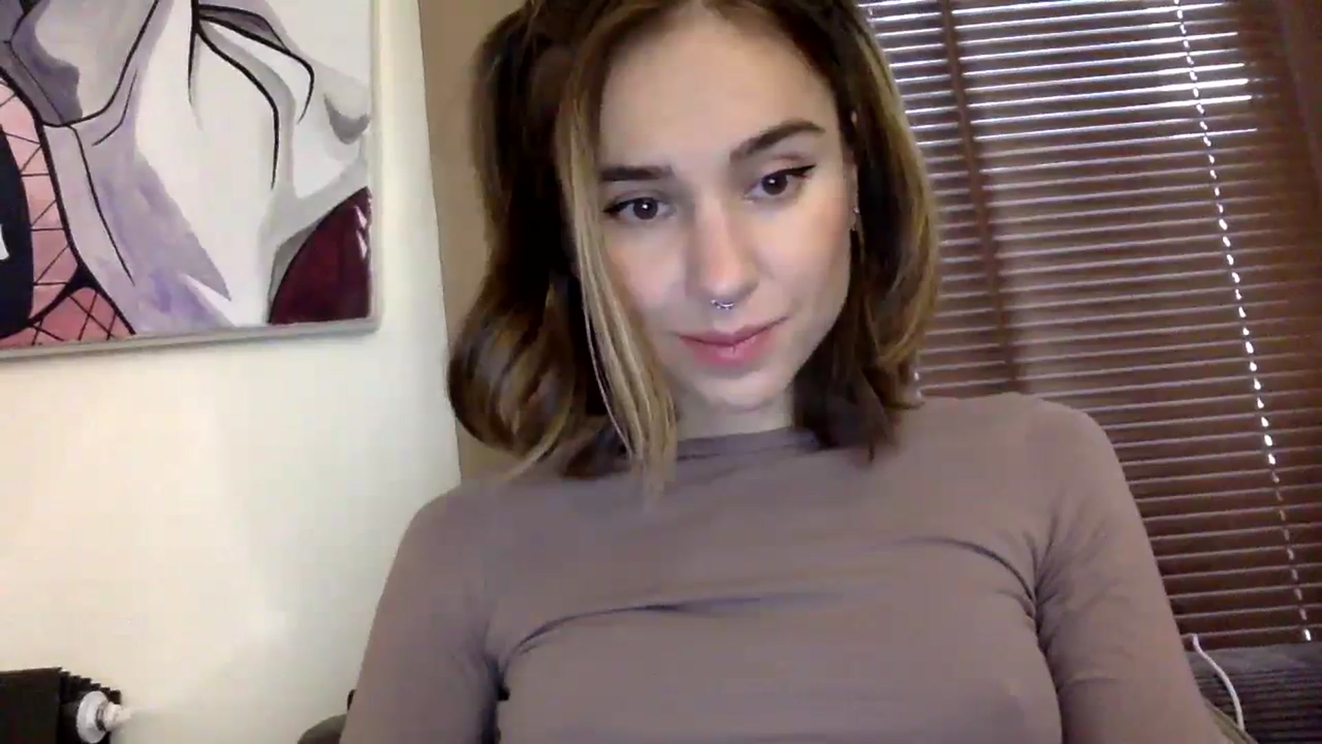 Gallery image thumbnail from EgoisticKitty's myfreecams stream on, 11/27/2023, 10:45 image 13 of 20
