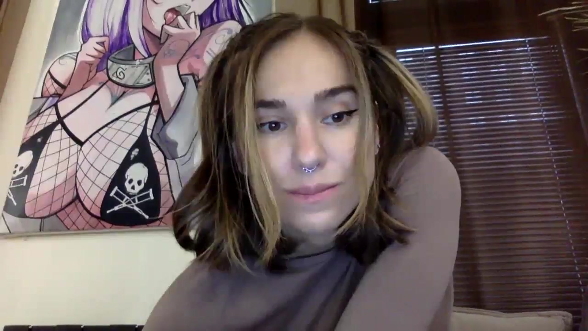 Gallery image thumbnail from EgoisticKitty's myfreecams stream on, 11/27/2023, 11:49 image 17 of 20