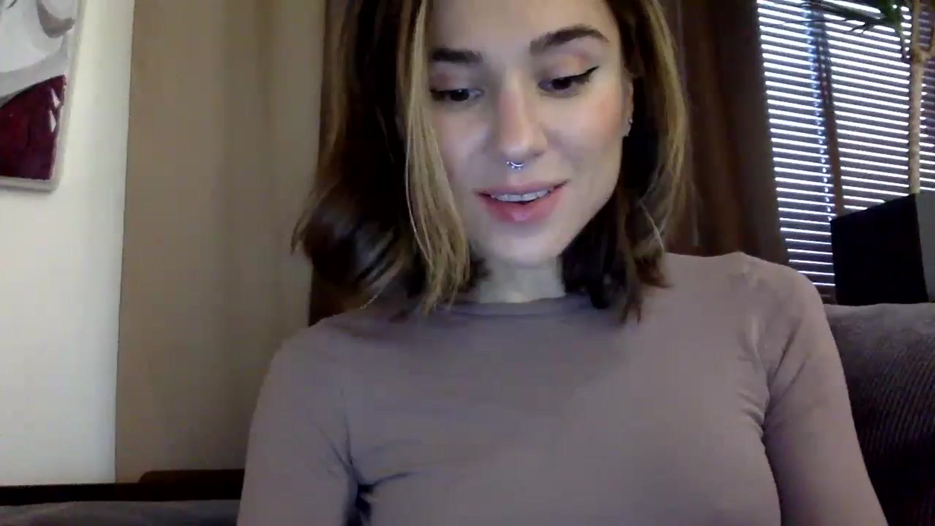 Gallery image thumbnail from EgoisticKitty's myfreecams stream on, 11/27/2023, 11:49 image 8 of 20