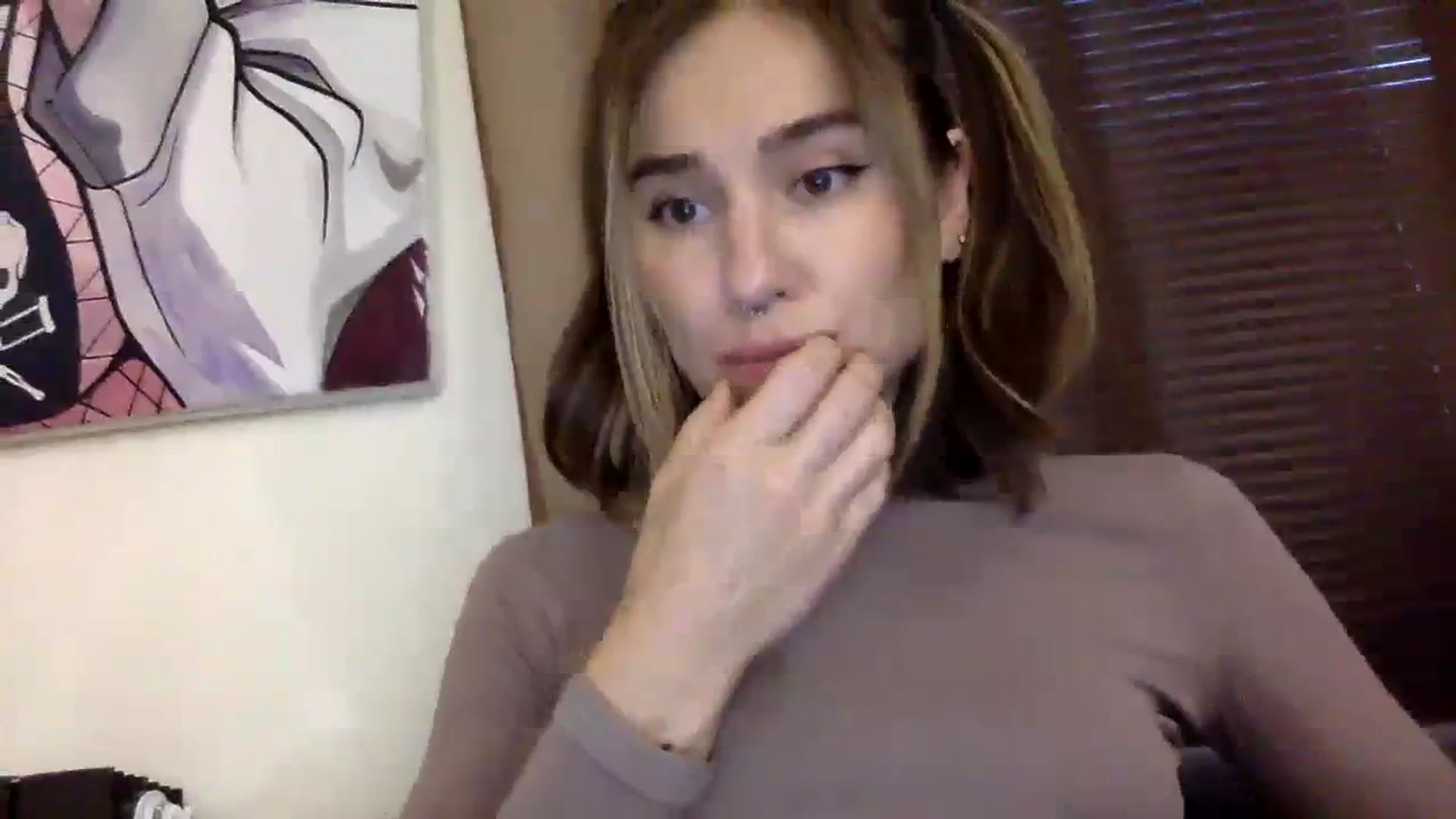 Gallery image thumbnail from EgoisticKitty's myfreecams stream on, 11/27/2023, 13:02 image 18 of 20
