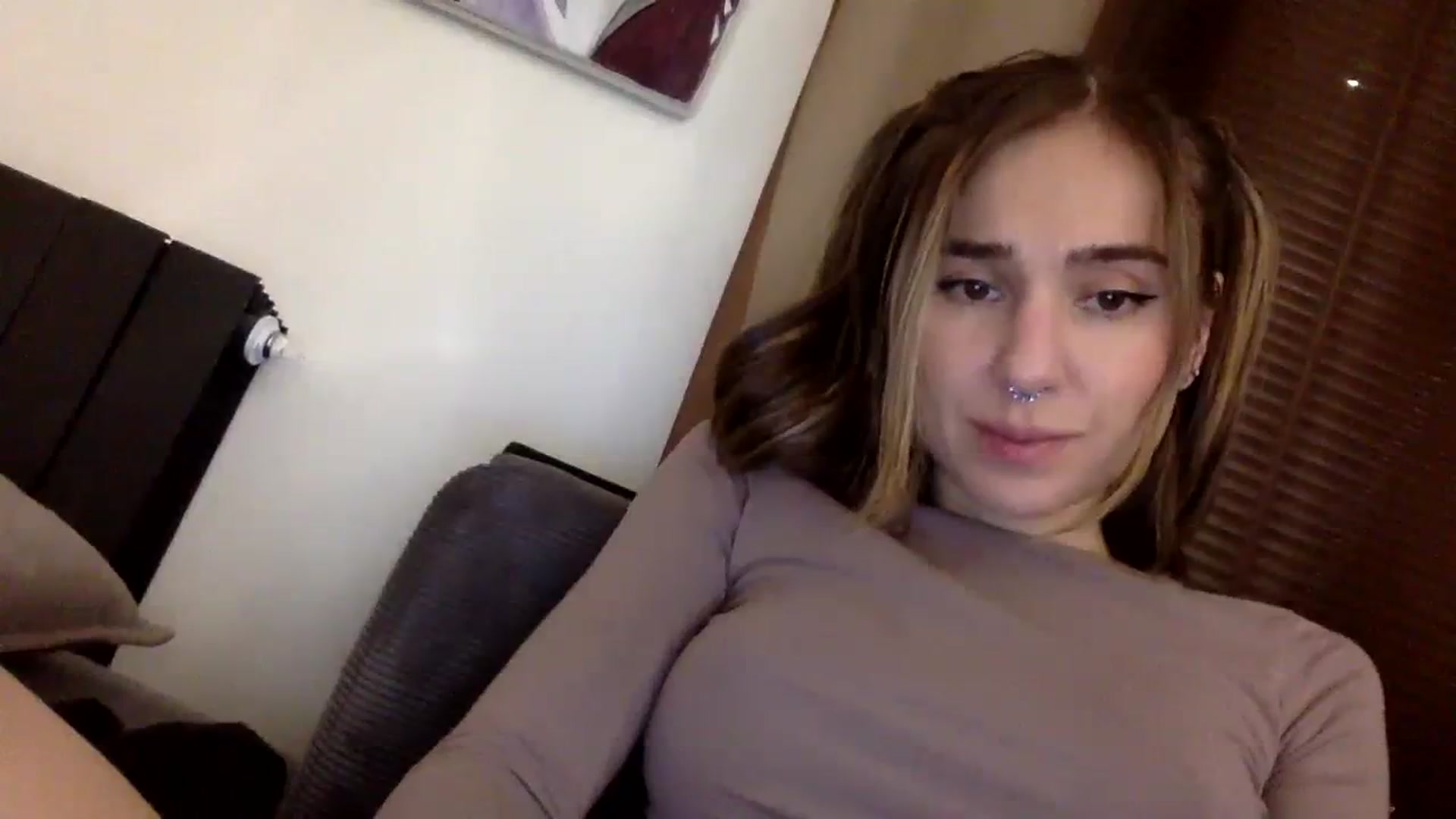 Gallery image thumbnail from EgoisticKitty's myfreecams stream on, 11/27/2023, 14:57 image 10 of 20