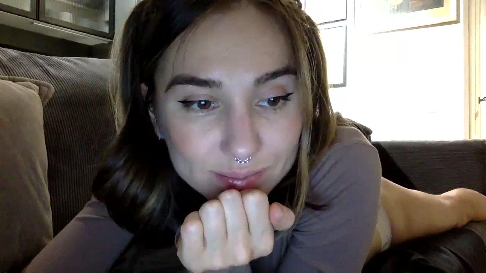 Gallery image thumbnail from EgoisticKitty's myfreecams stream on, 11/27/2023, 14:57 image 16 of 20