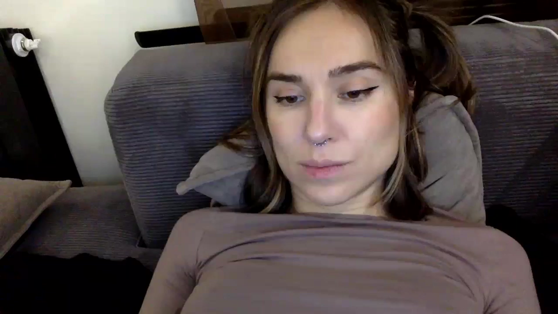 Gallery image thumbnail from EgoisticKitty's myfreecams stream on, 11/27/2023, 17:03 image 13 of 20