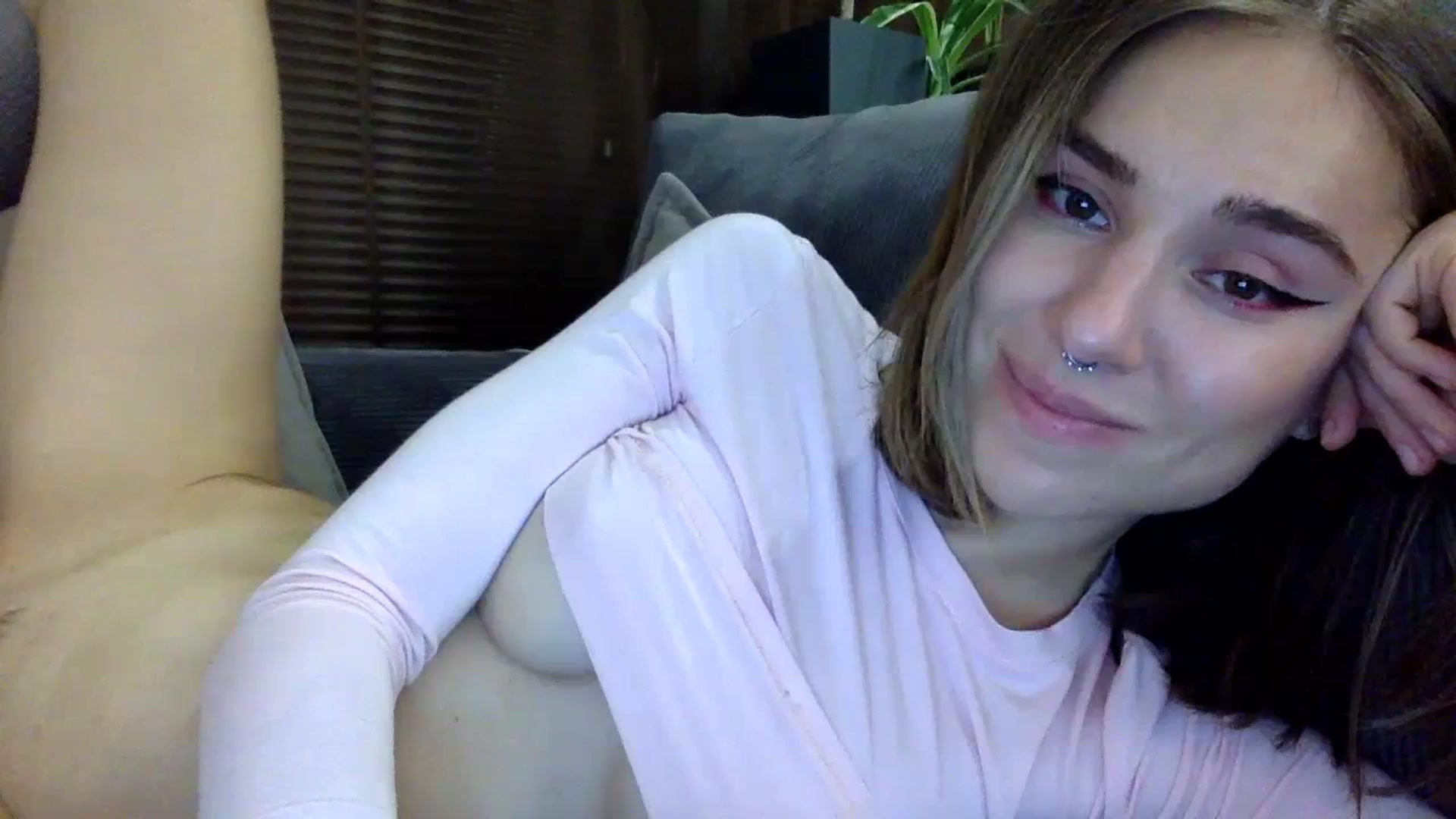Gallery image thumbnail from EgoisticKitty's myfreecams stream on, 11/29/2023, 16:48 image 7 of 20