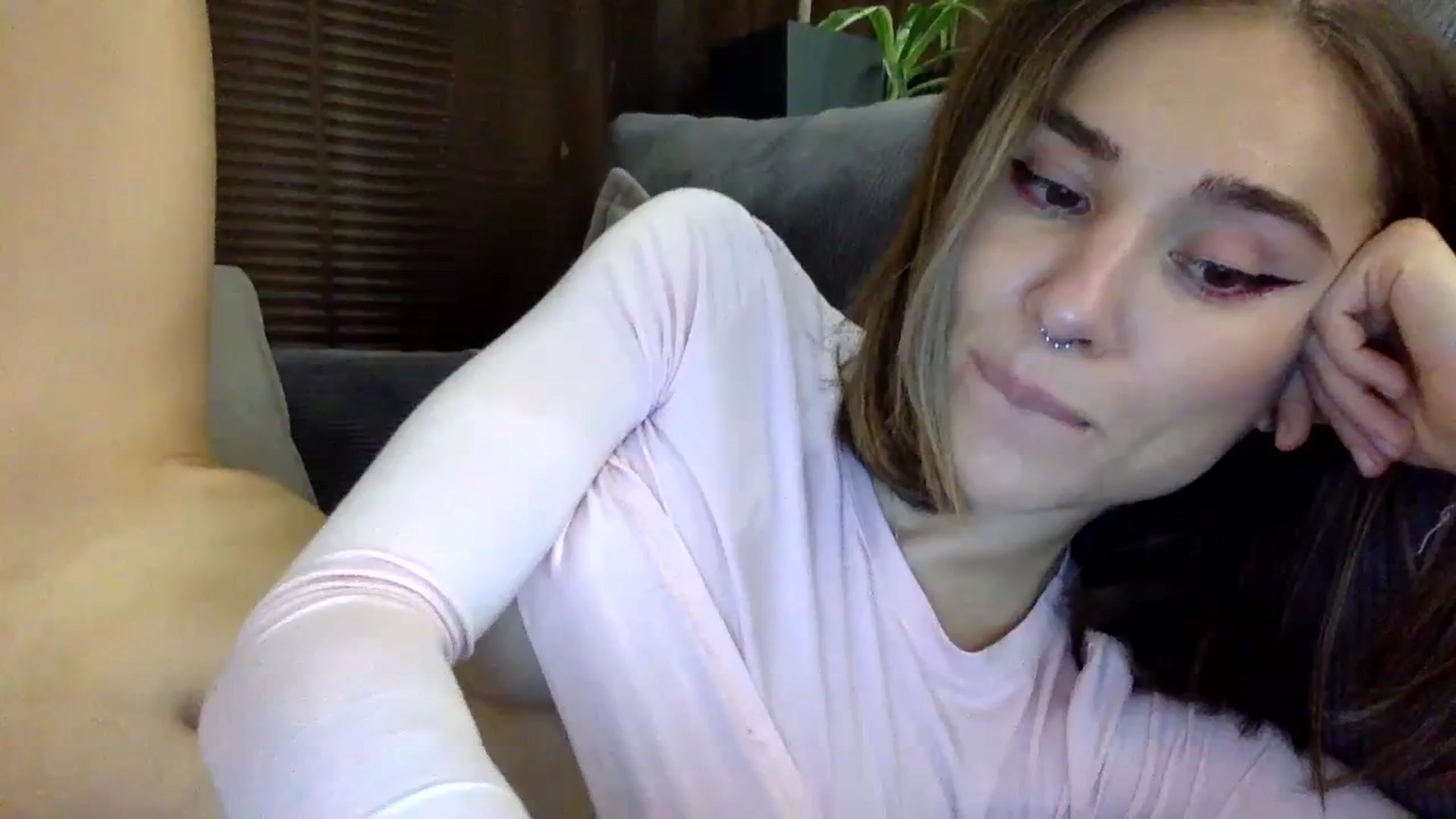 Gallery image thumbnail from EgoisticKitty's myfreecams stream on, 11/29/2023, 16:48 image 5 of 20