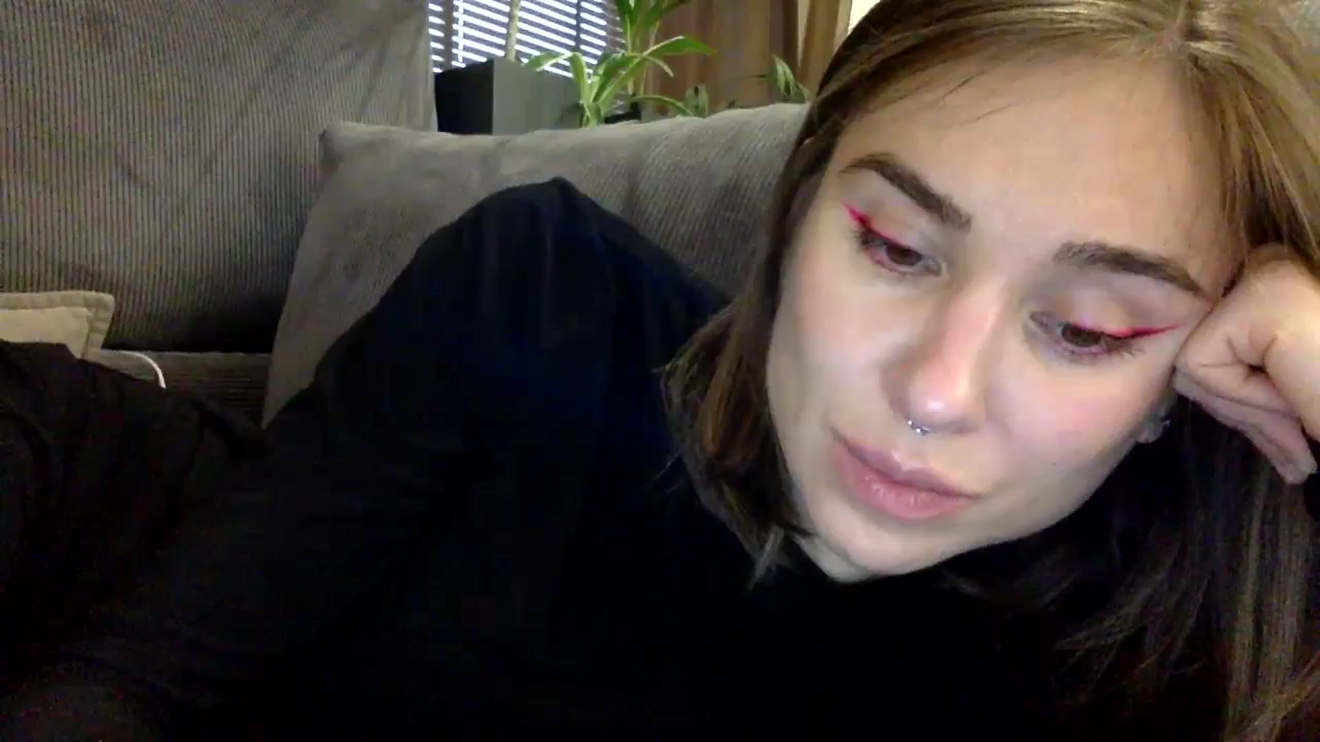 Gallery image thumbnail from EgoisticKitty's myfreecams stream on, 12/01/2023, 11:52 image 19 of 20