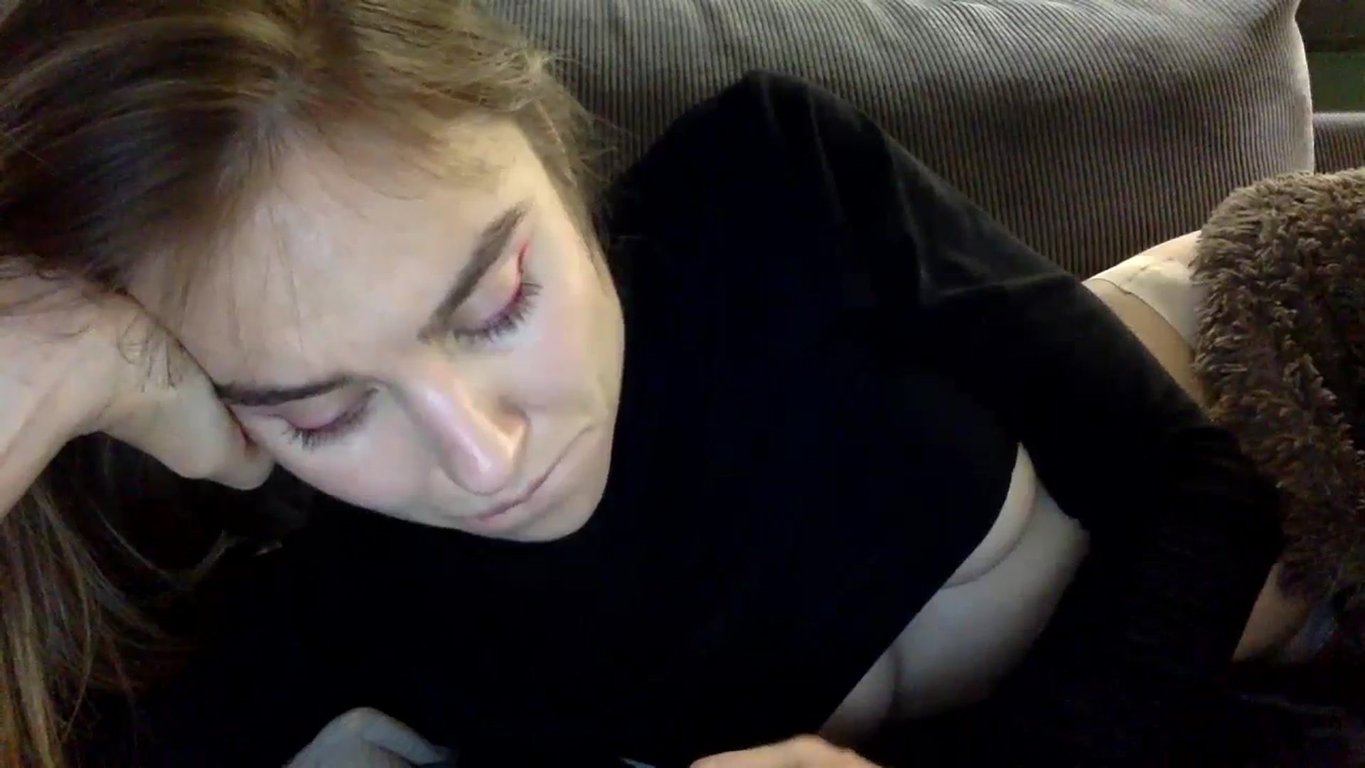 Gallery image thumbnail from EgoisticKitty's myfreecams stream on, 12/01/2023, 13:23 image 14 of 20