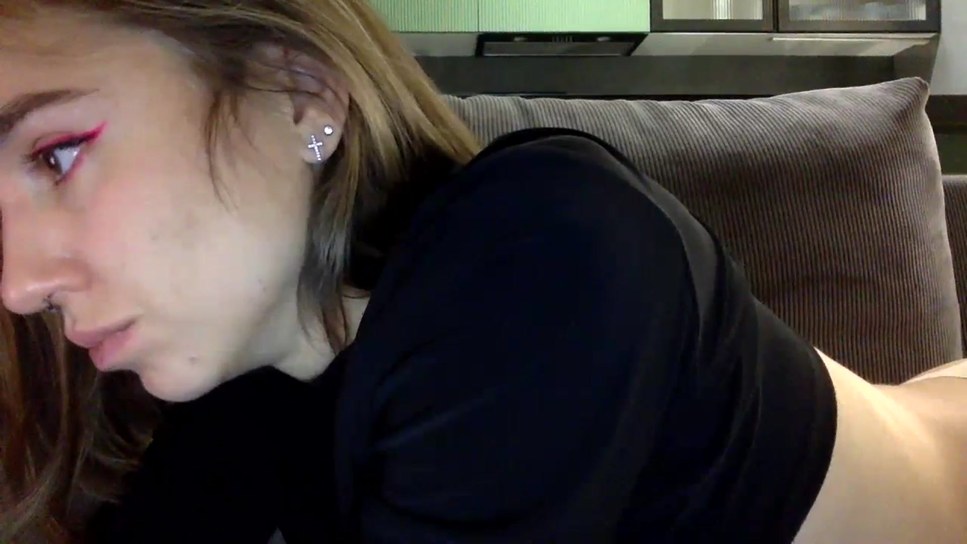 Gallery image thumbnail from EgoisticKitty's myfreecams stream on, 12/01/2023, 13:23 image 18 of 20