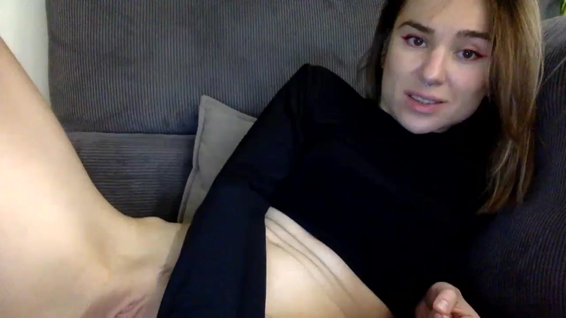 Gallery image thumbnail from EgoisticKitty's myfreecams stream on, 12/01/2023, 16:24 image 7 of 20
