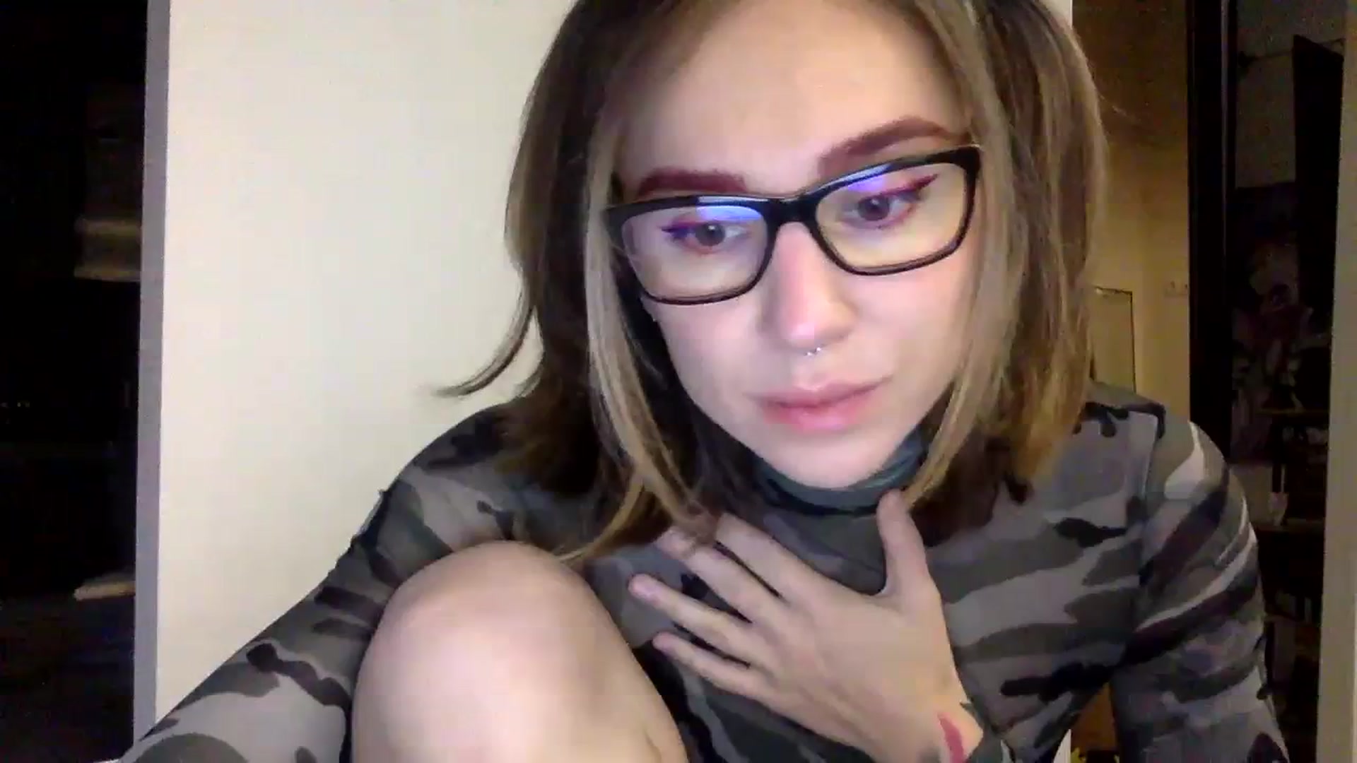 Gallery image thumbnail from EgoisticKitty's myfreecams stream on, 12/02/2023, 10:29 image 1 of 20