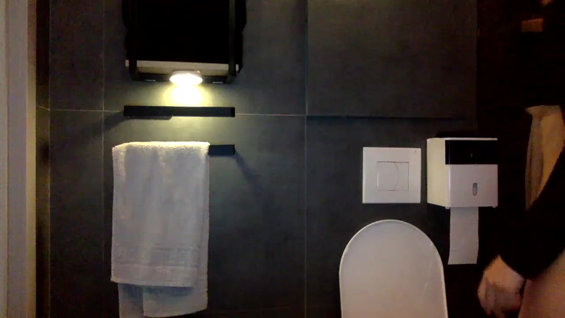 Gallery image thumbnail from EgoisticKitty's myfreecams stream on, 12/03/2023, 10:24 image 8 of 20