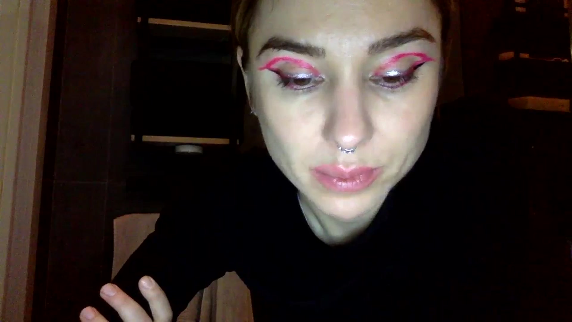 Gallery image thumbnail from EgoisticKitty's myfreecams stream on, 12/03/2023, 10:24 image 6 of 20