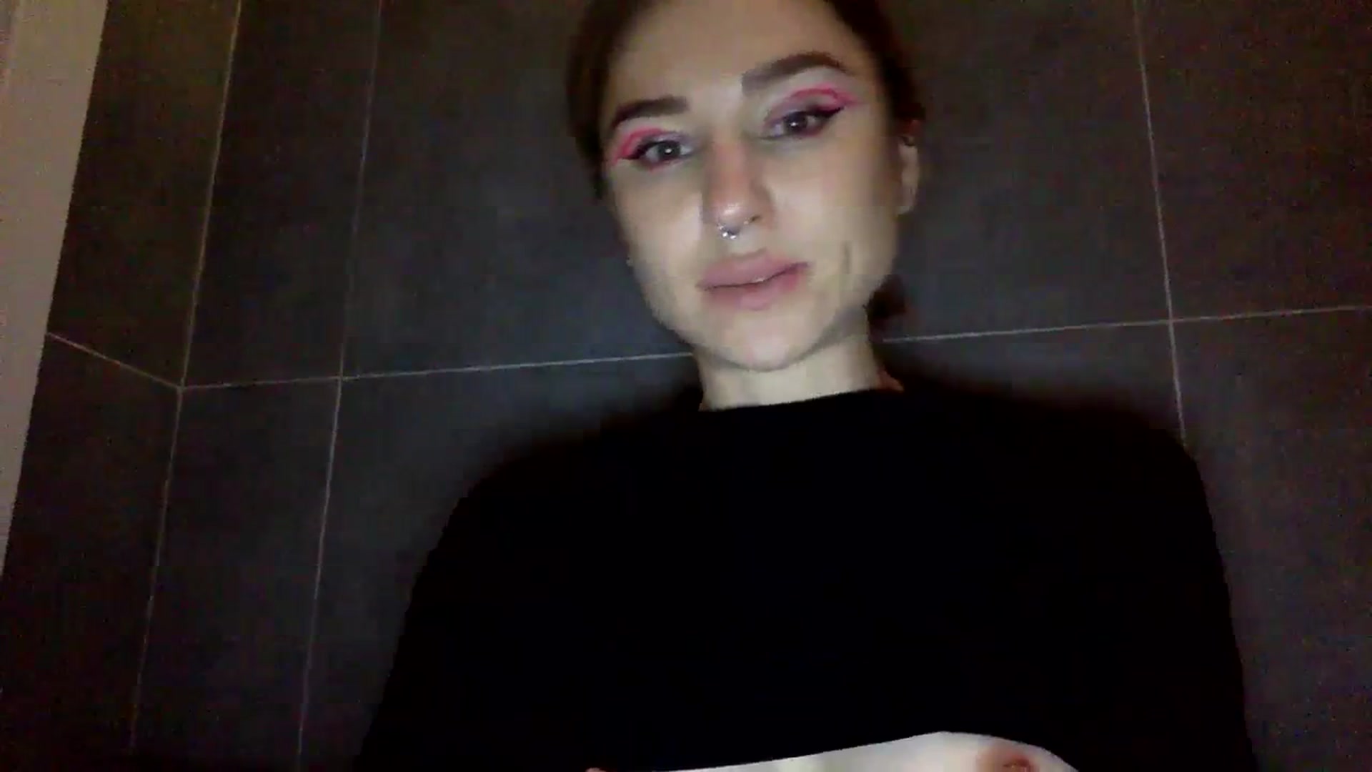 Gallery image thumbnail from EgoisticKitty's myfreecams stream on, 12/03/2023, 13:04 image 18 of 20