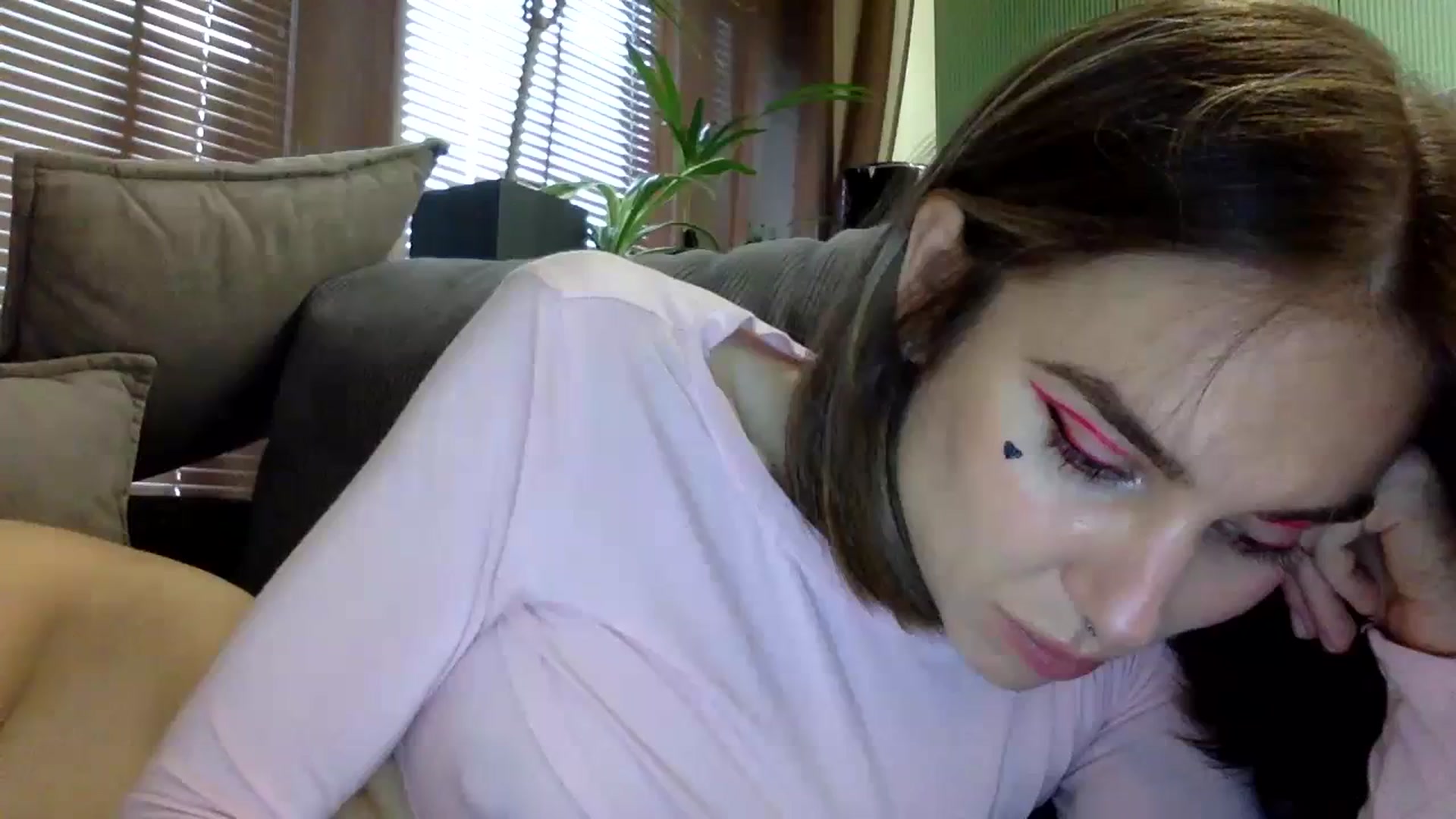 Gallery image thumbnail from EgoisticKitty's myfreecams stream on, 12/04/2023, 08:54 image 18 of 20