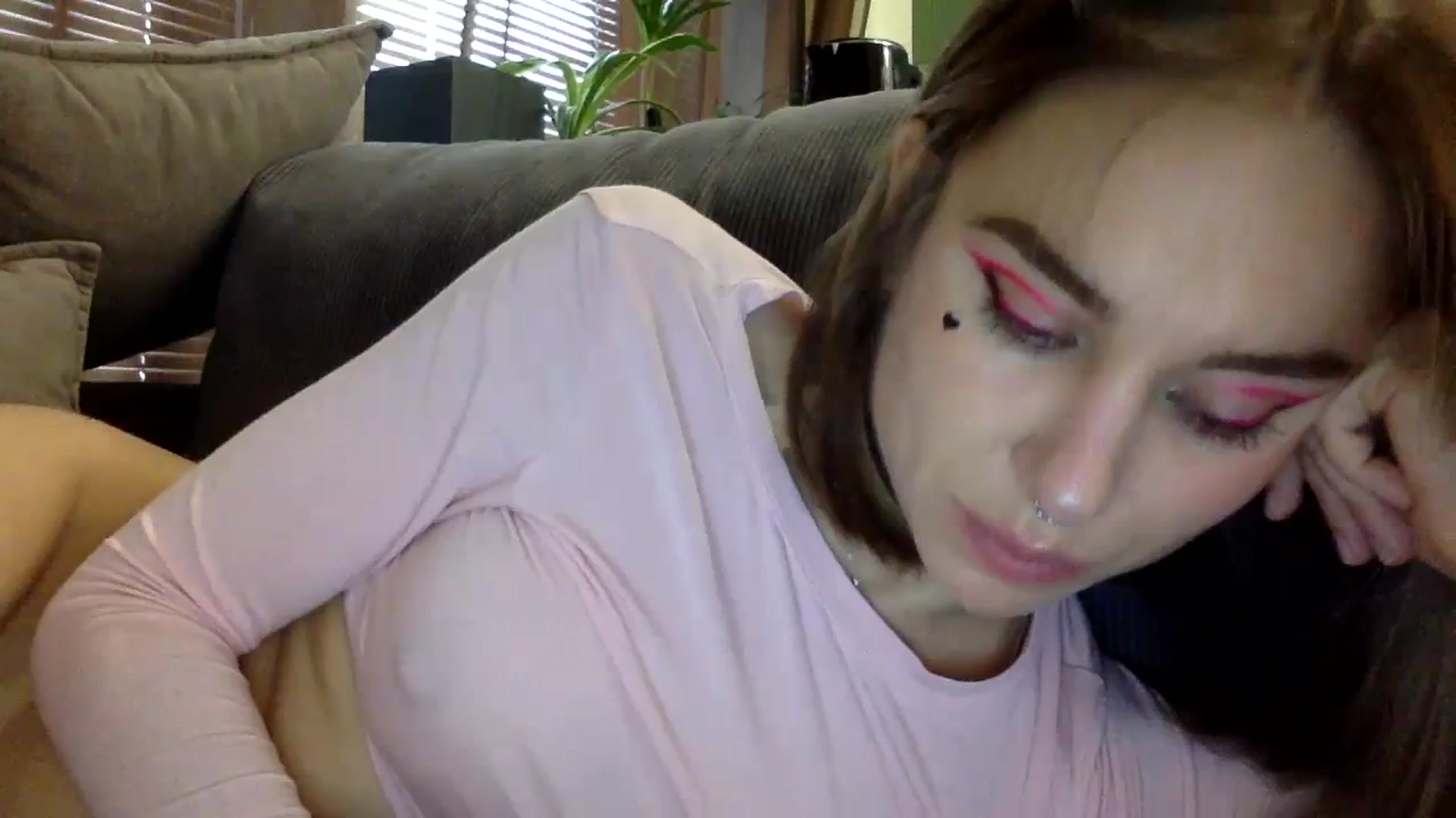 Gallery image thumbnail from EgoisticKitty's myfreecams stream on, 12/04/2023, 08:54 image 19 of 20