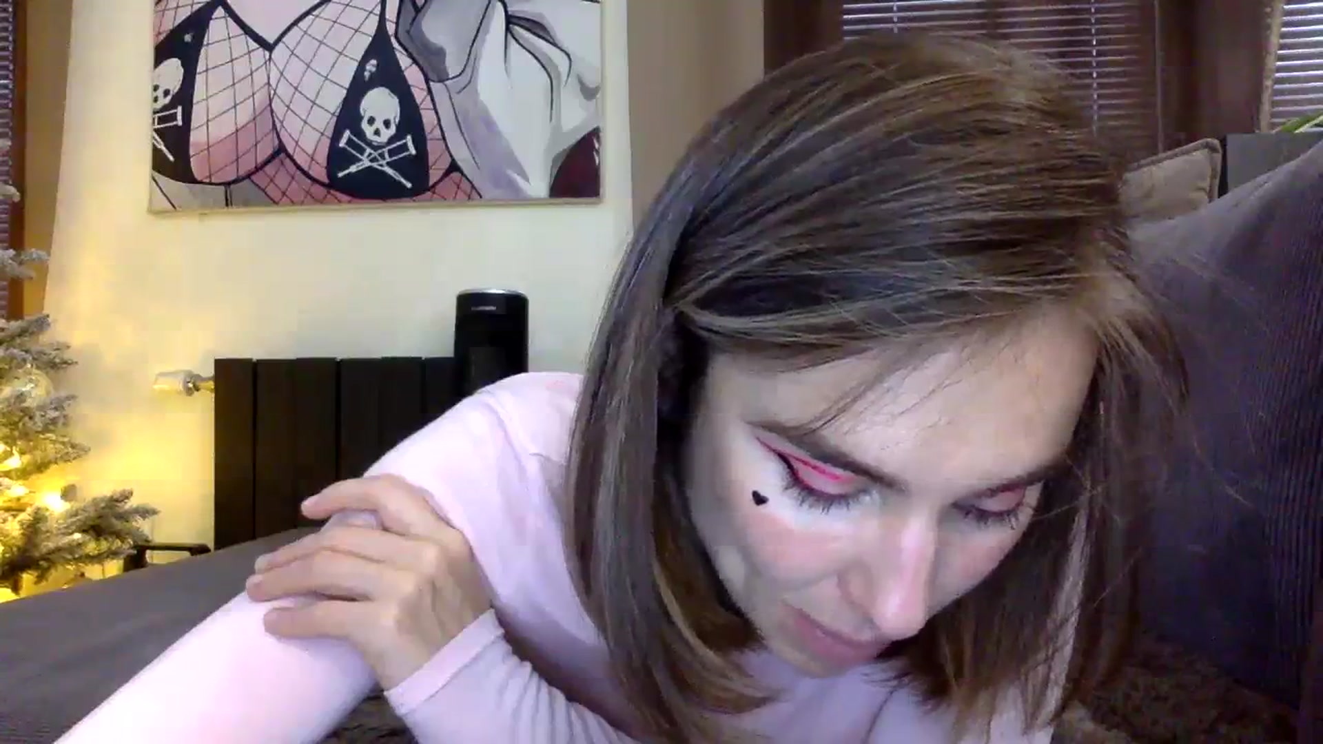 Gallery image thumbnail from EgoisticKitty's myfreecams stream on, 12/04/2023, 11:19 image 9 of 20