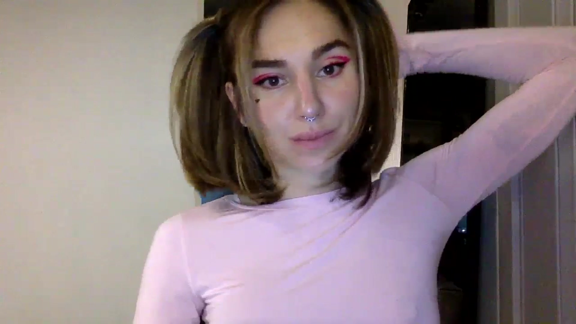 Gallery image thumbnail from EgoisticKitty's myfreecams stream on, 12/04/2023, 14:24 image 2 of 20