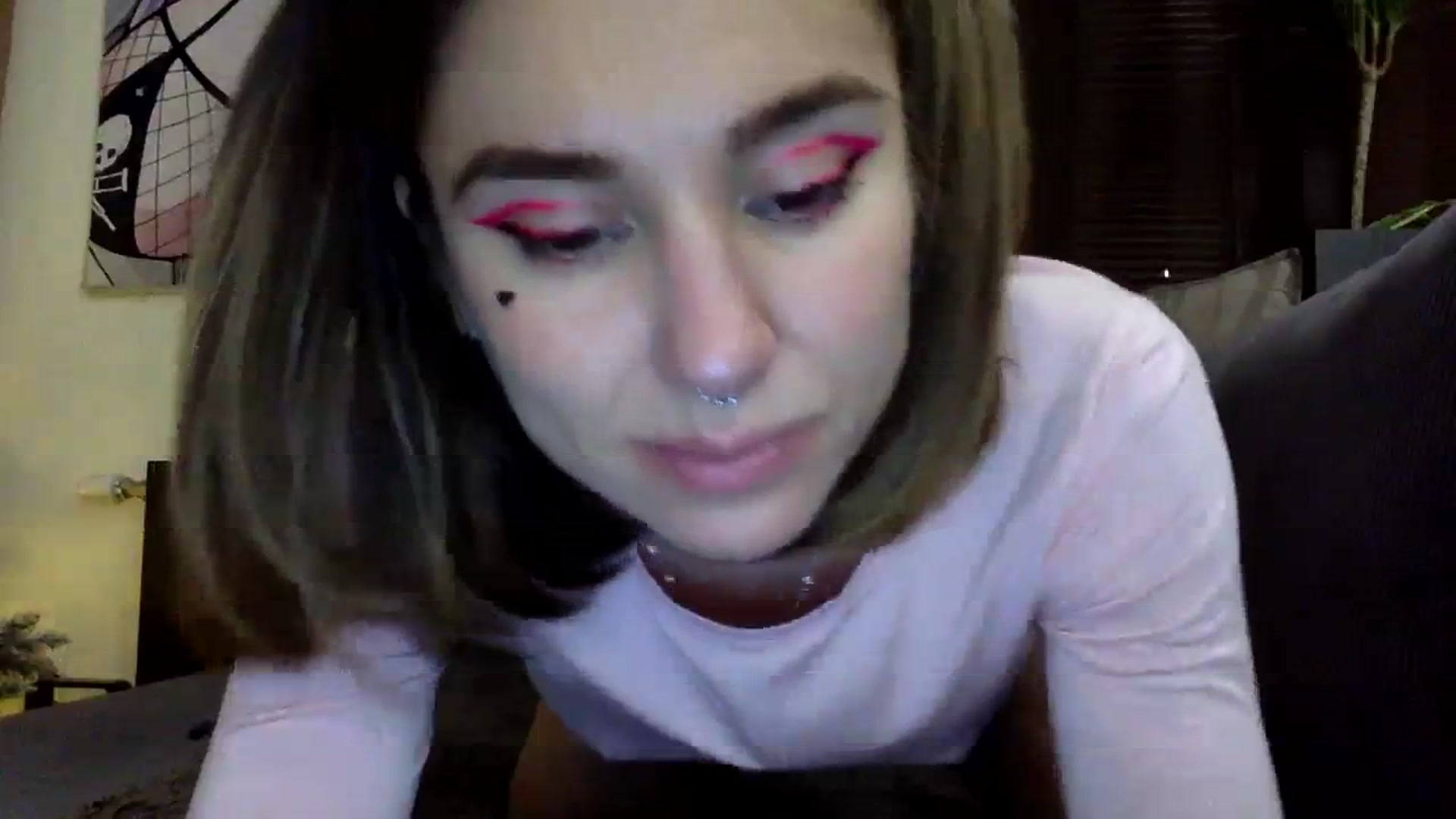 Gallery image thumbnail from EgoisticKitty's myfreecams stream on, 12/04/2023, 16:18 image 19 of 20
