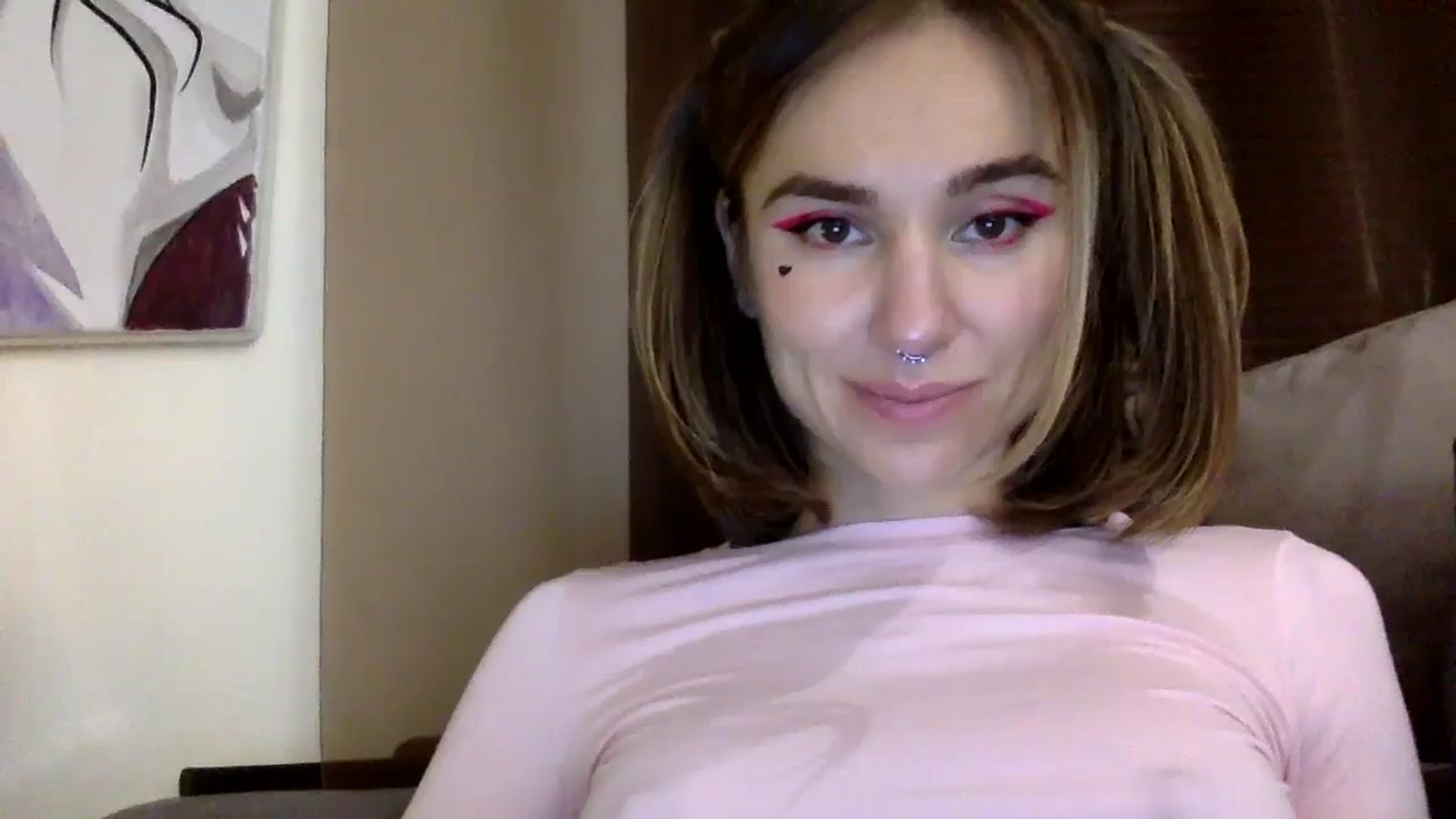 Gallery image thumbnail from EgoisticKitty's myfreecams stream on, 12/04/2023, 17:01 image 19 of 20