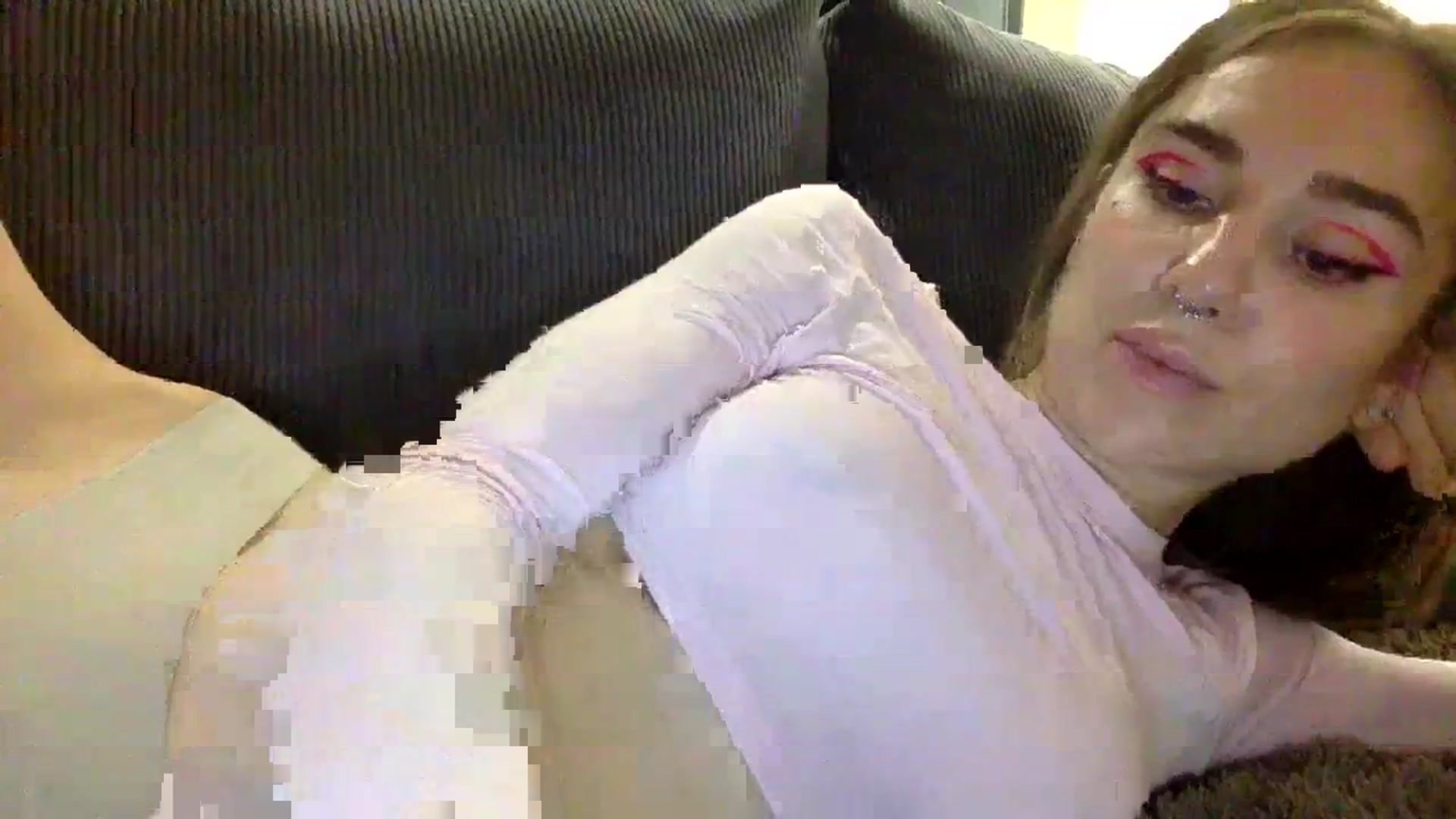 Gallery image thumbnail from EgoisticKitty's myfreecams stream on, 12/04/2023, 17:42 image 15 of 20