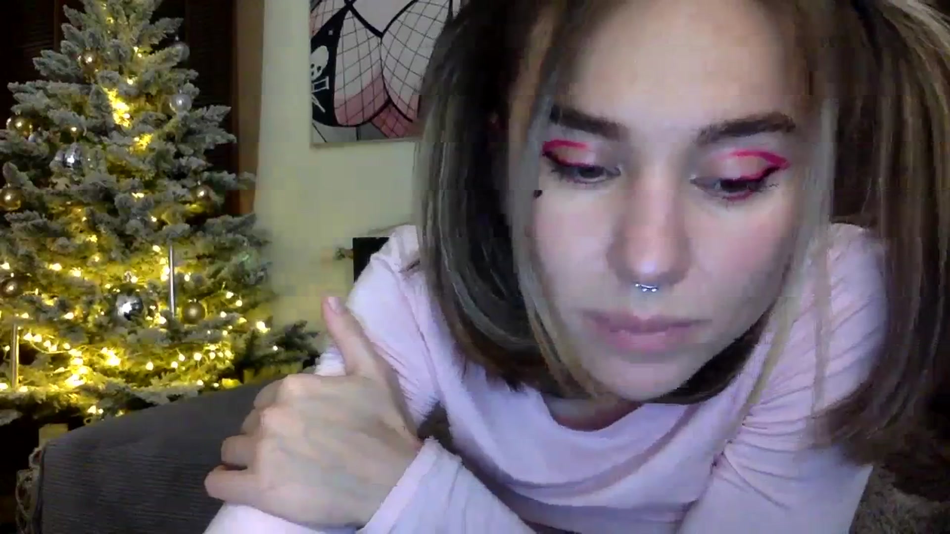 Gallery image thumbnail from EgoisticKitty's myfreecams stream on, 12/04/2023, 18:40 image 18 of 20