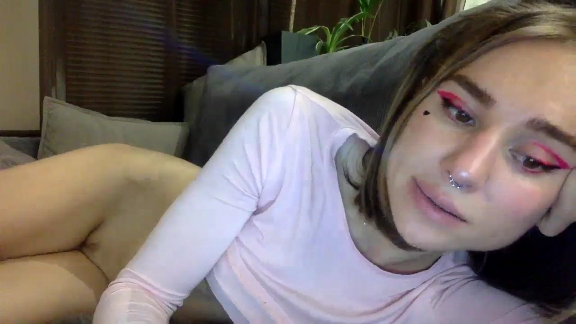 Gallery image thumbnail from EgoisticKitty's myfreecams stream on, 12/04/2023, 18:40 image 7 of 20