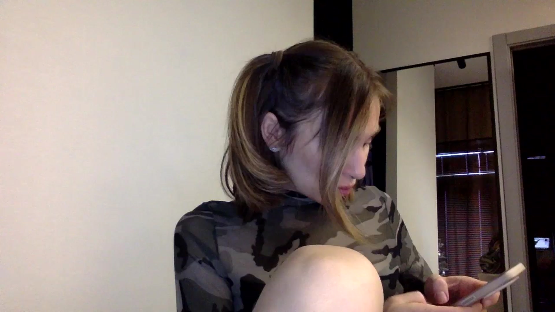Gallery image thumbnail from EgoisticKitty's myfreecams stream on, 12/05/2023, 11:34 image 4 of 20
