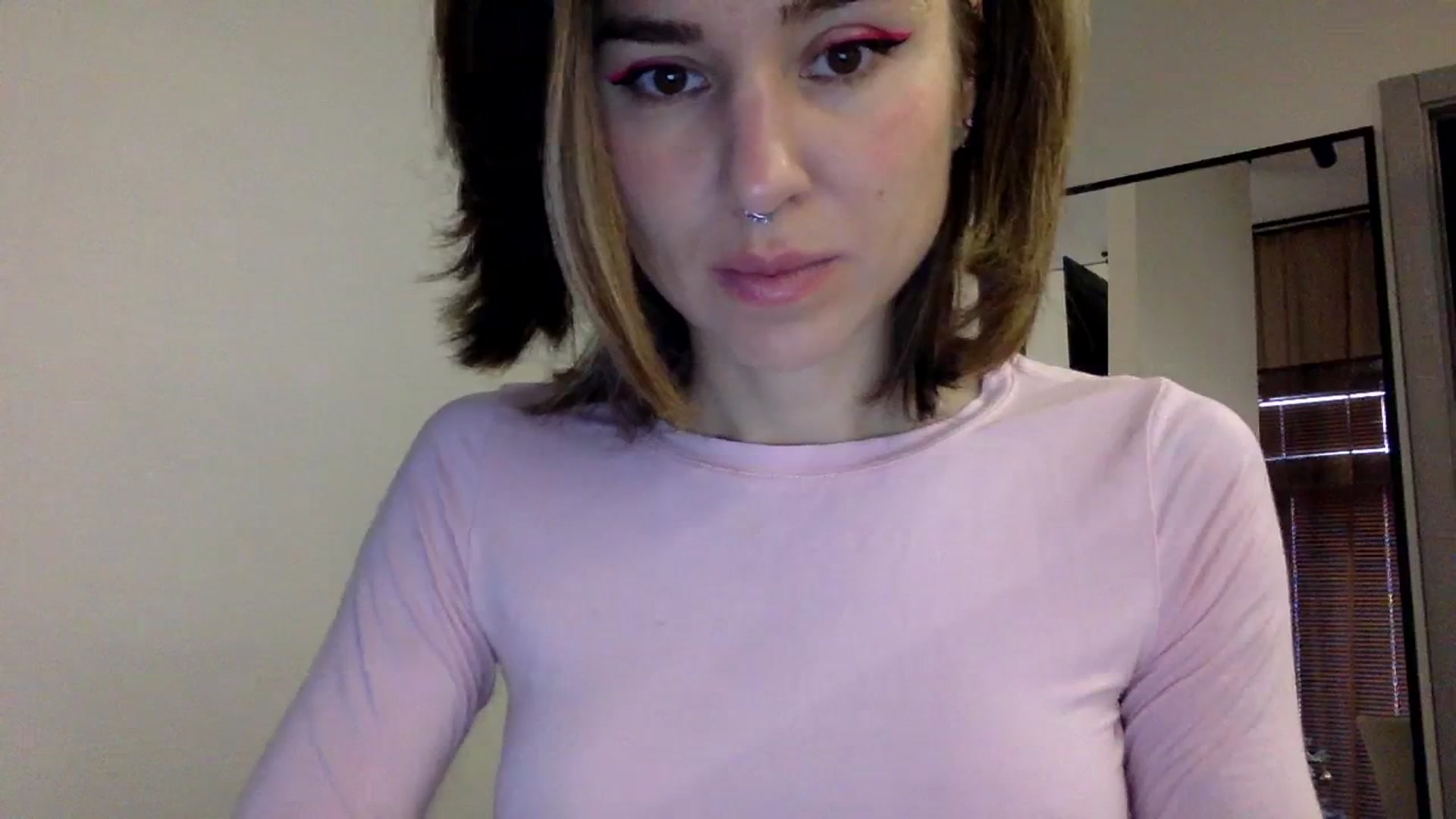 Gallery image thumbnail from EgoisticKitty's myfreecams stream on, 12/06/2023, 09:52 image 18 of 20