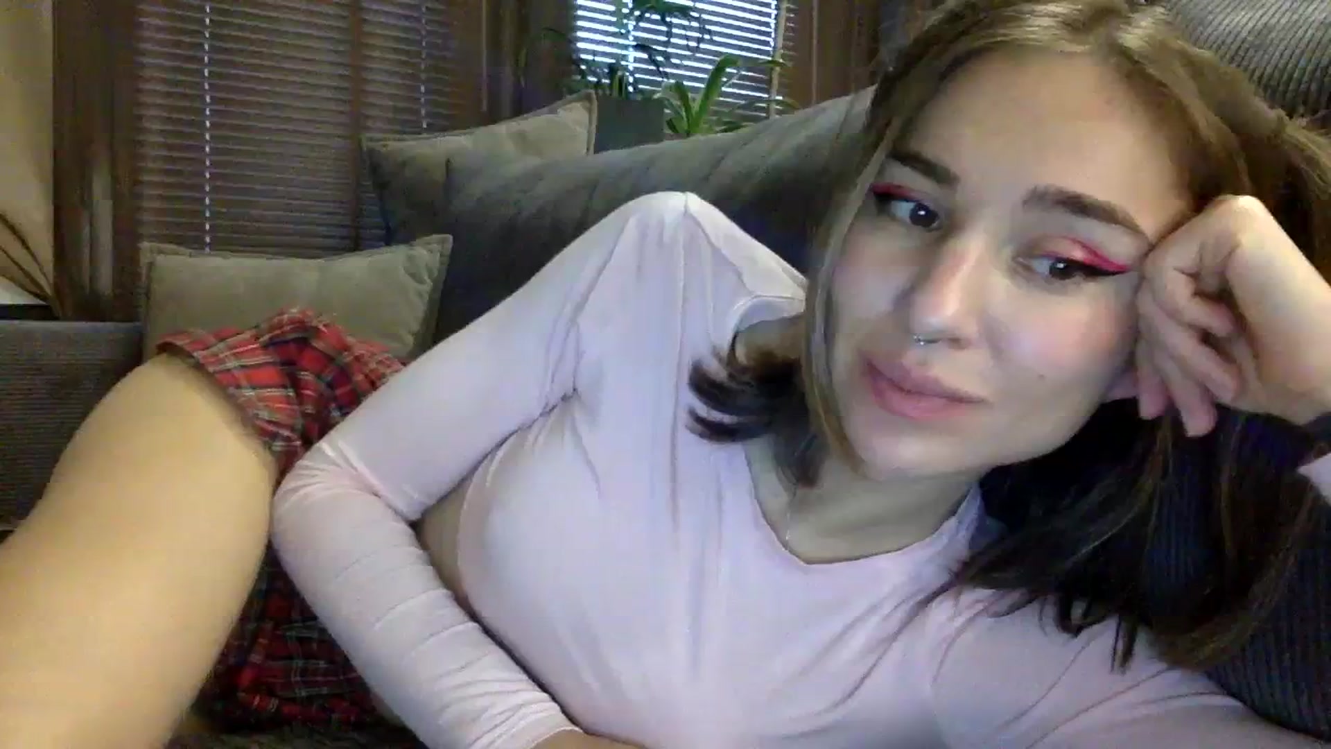 Gallery image thumbnail from EgoisticKitty's myfreecams stream on, 12/06/2023, 12:29 image 18 of 20