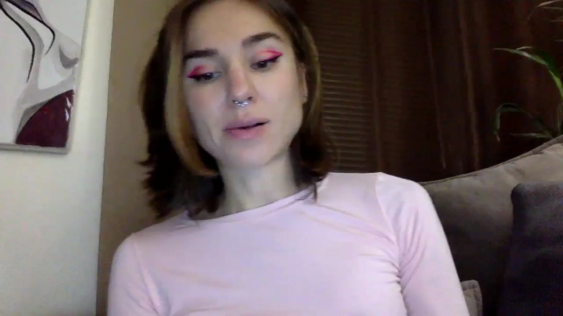 Gallery image thumbnail from EgoisticKitty's myfreecams stream on, 12/06/2023, 17:07 image 10 of 20