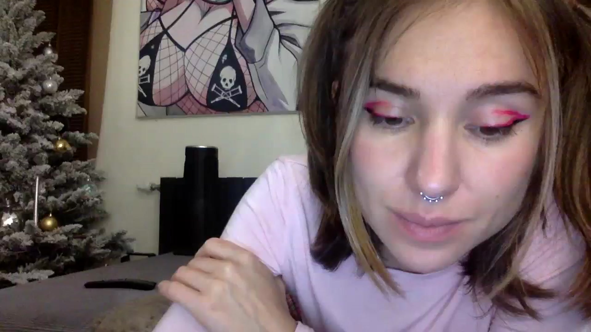 Gallery image thumbnail from EgoisticKitty's myfreecams stream on, 12/06/2023, 17:40 image 19 of 20