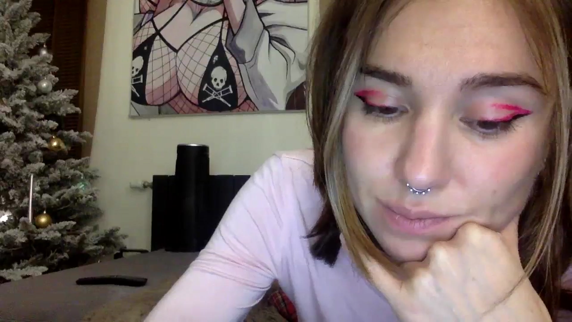 Gallery image thumbnail from EgoisticKitty's myfreecams stream on, 12/06/2023, 17:40 image 18 of 20