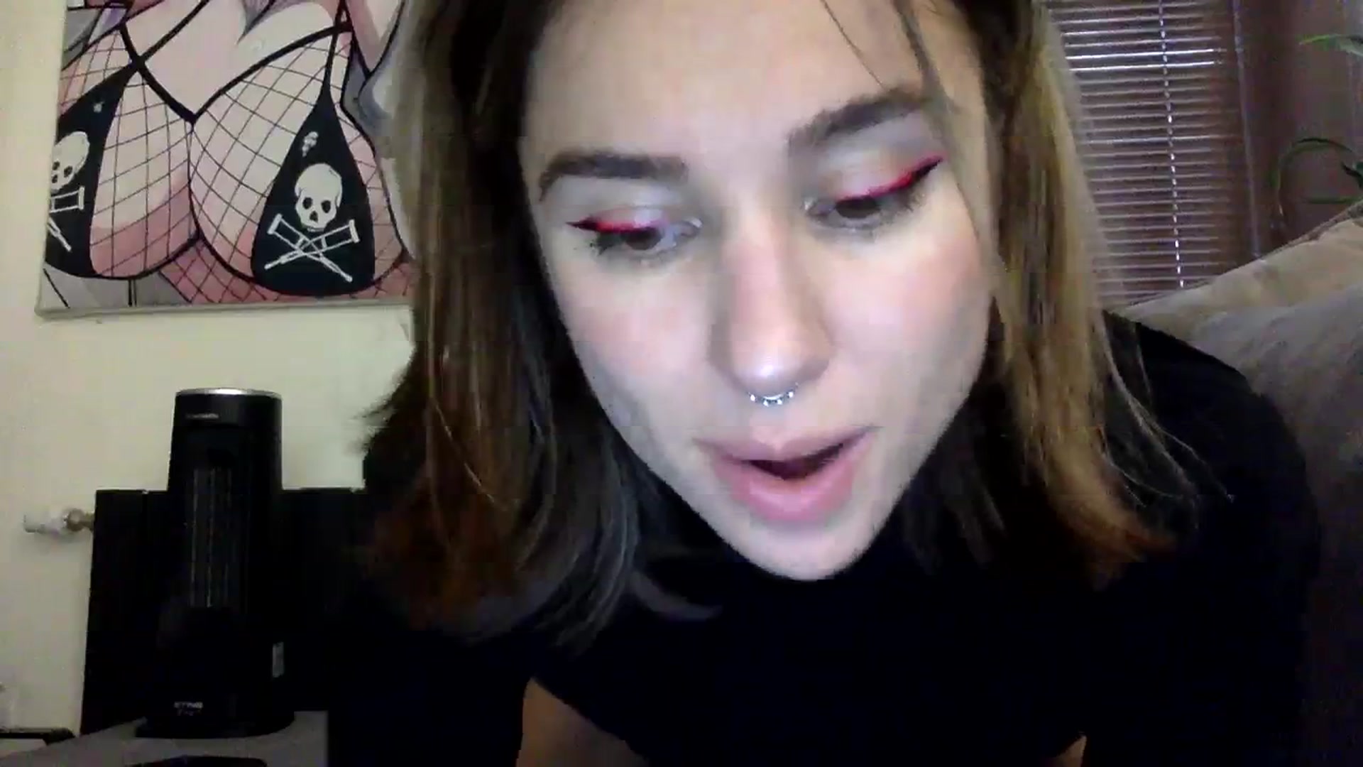 Gallery image thumbnail from EgoisticKitty's myfreecams stream on, 12/07/2023, 11:28 image 9 of 20