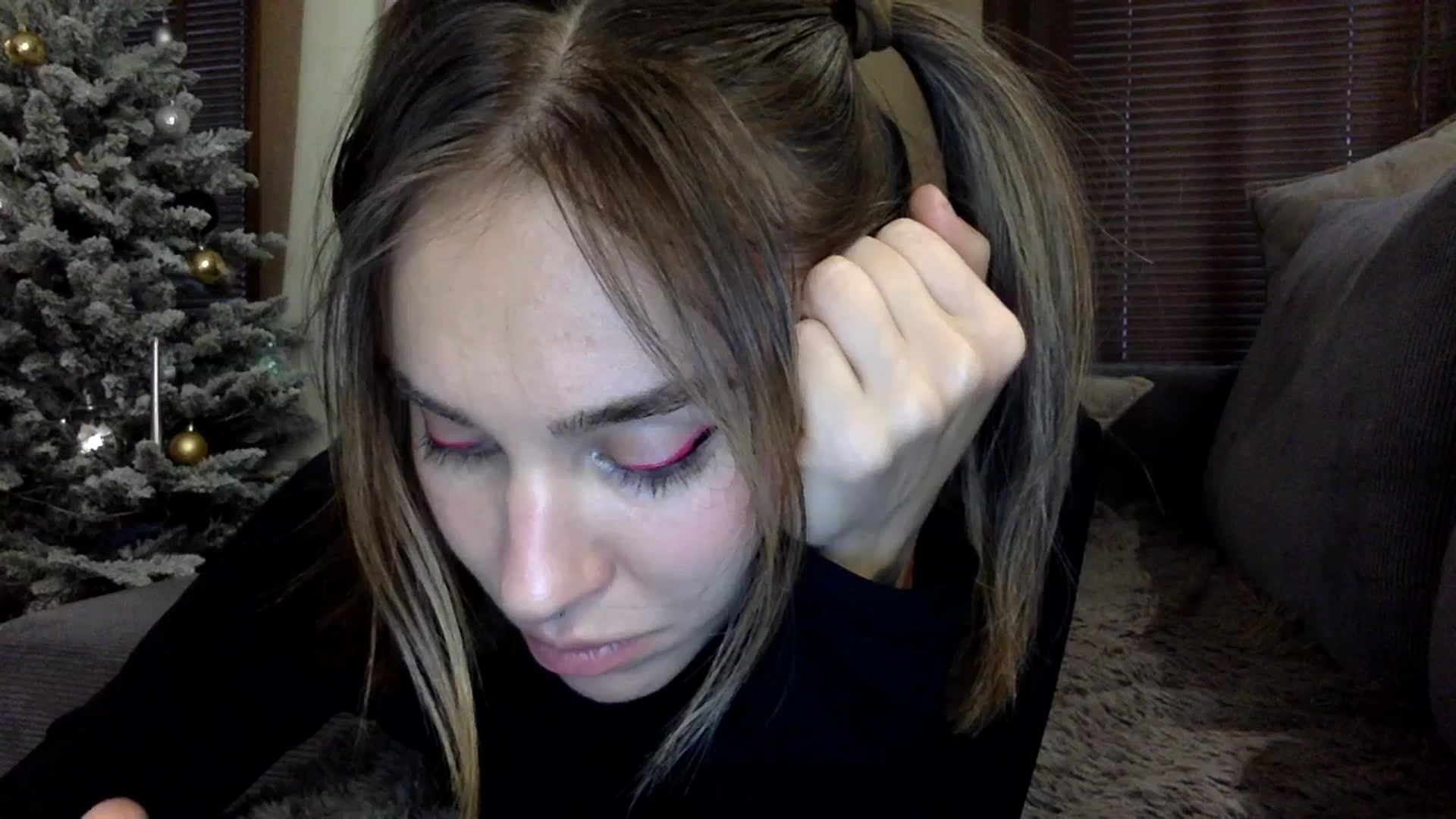 Gallery image thumbnail from EgoisticKitty's myfreecams stream on, 12/07/2023, 12:09 image 20 of 20