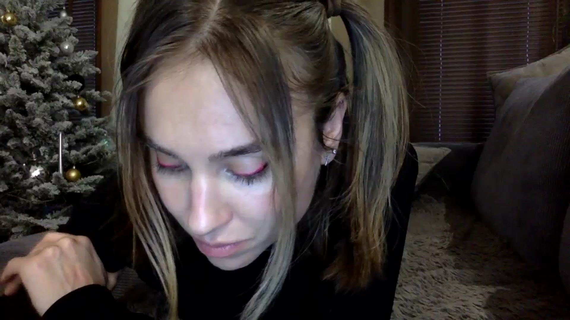 Gallery image thumbnail from EgoisticKitty's myfreecams stream on, 12/07/2023, 12:09 image 19 of 20