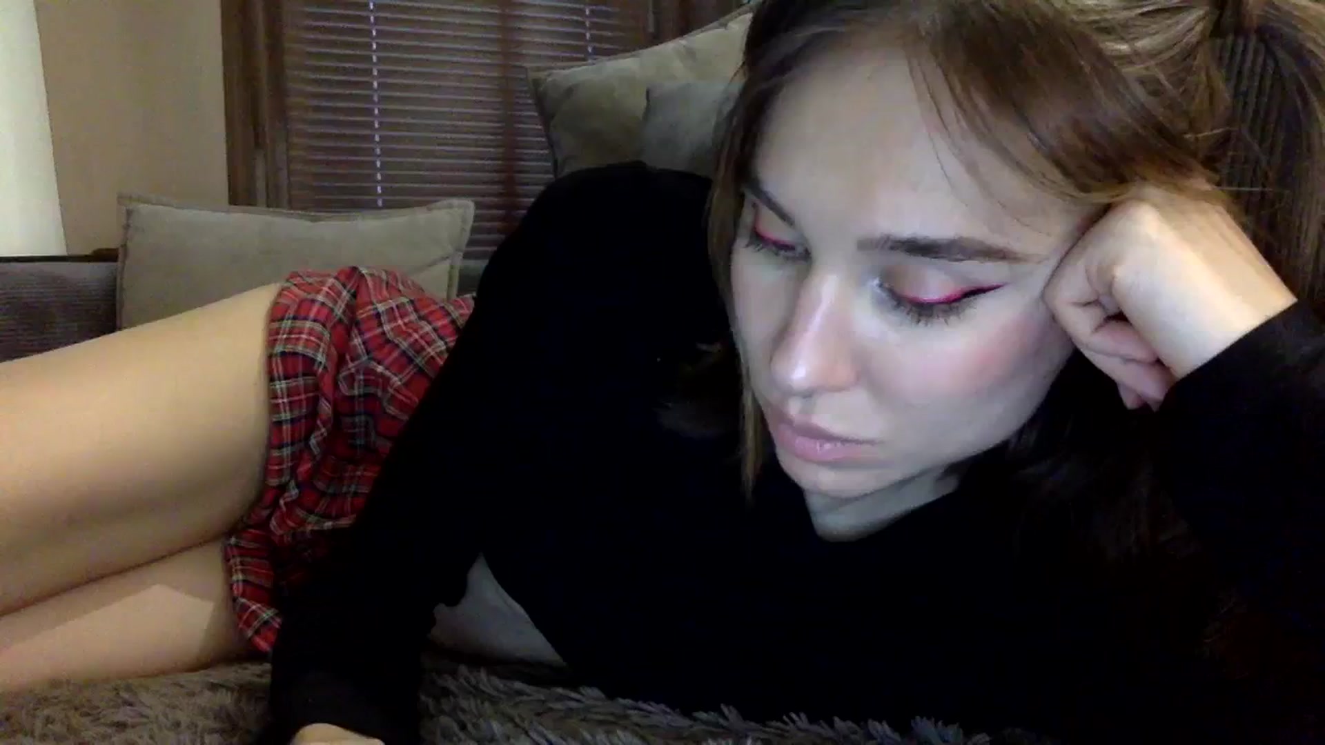 Gallery image thumbnail from EgoisticKitty's myfreecams stream on, 12/07/2023, 12:09 image 9 of 20