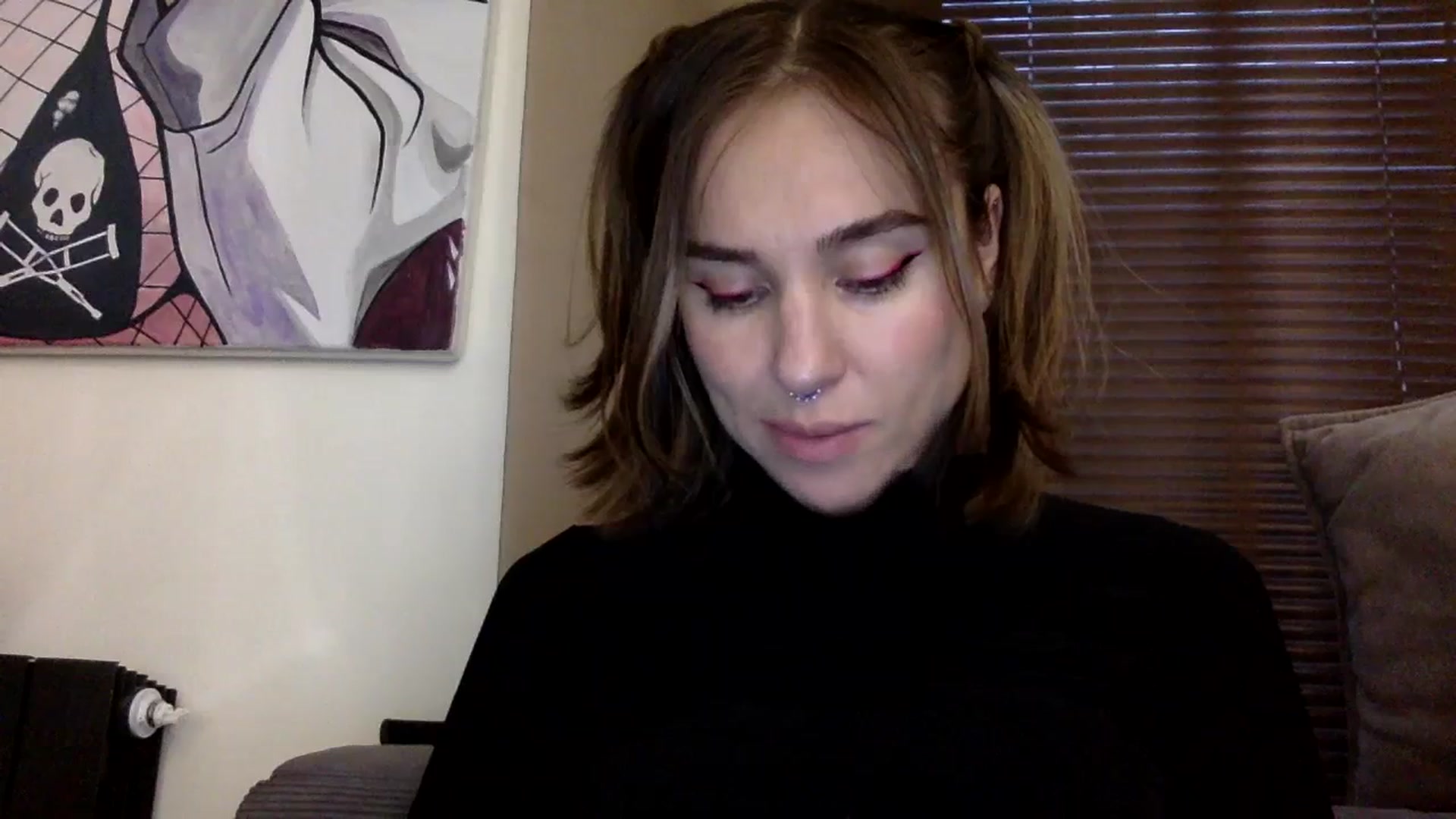 Gallery image thumbnail from EgoisticKitty's myfreecams stream on, 12/07/2023, 12:35 image 16 of 20