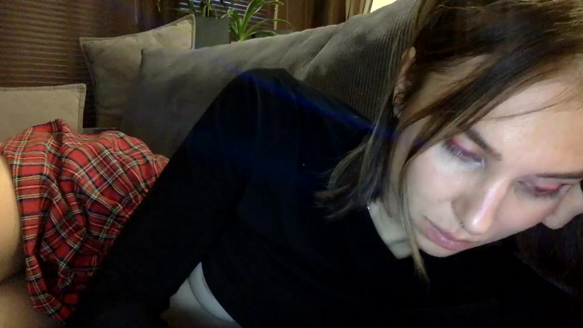 Gallery image thumbnail from EgoisticKitty's myfreecams stream on, 12/07/2023, 13:05 image 14 of 20