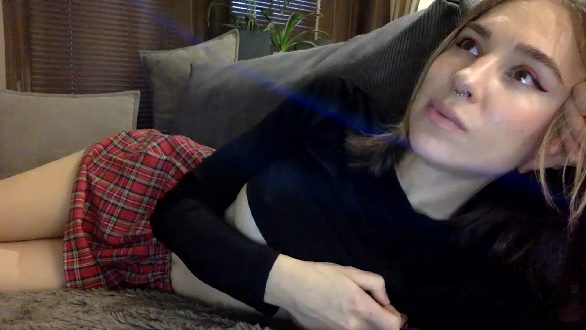 Gallery image thumbnail from EgoisticKitty's myfreecams stream on, 12/07/2023, 13:05 image 7 of 20