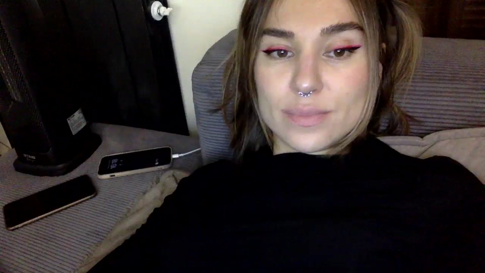 Gallery image thumbnail from EgoisticKitty's myfreecams stream on, 12/07/2023, 13:28 image 6 of 20