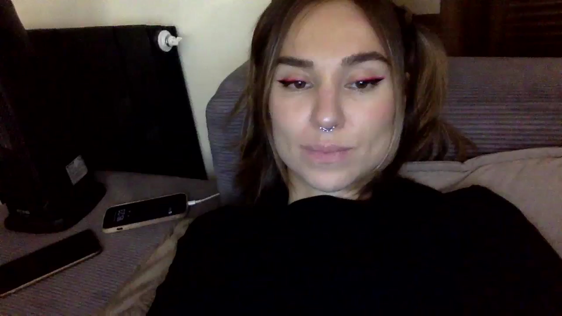 Gallery image thumbnail from EgoisticKitty's myfreecams stream on, 12/07/2023, 13:28 image 15 of 20
