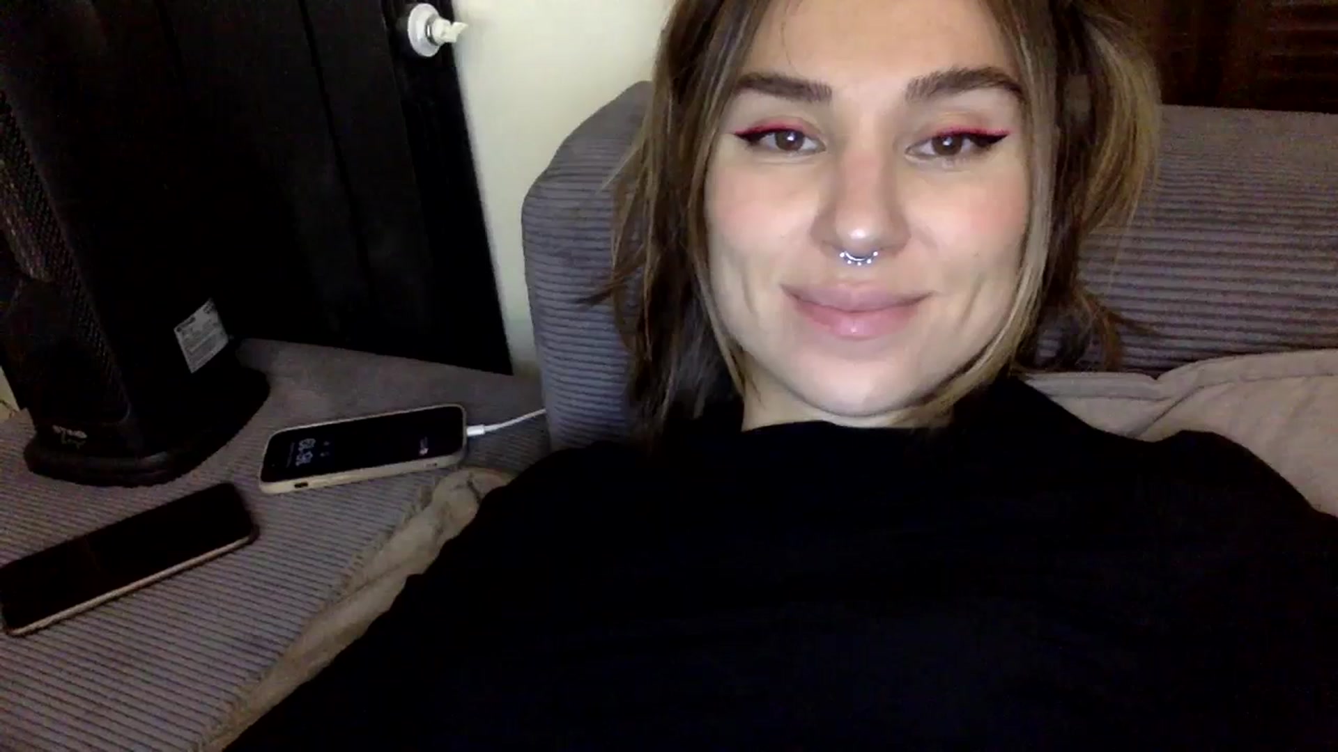 Gallery image thumbnail from EgoisticKitty's myfreecams stream on, 12/07/2023, 13:28 image 7 of 20