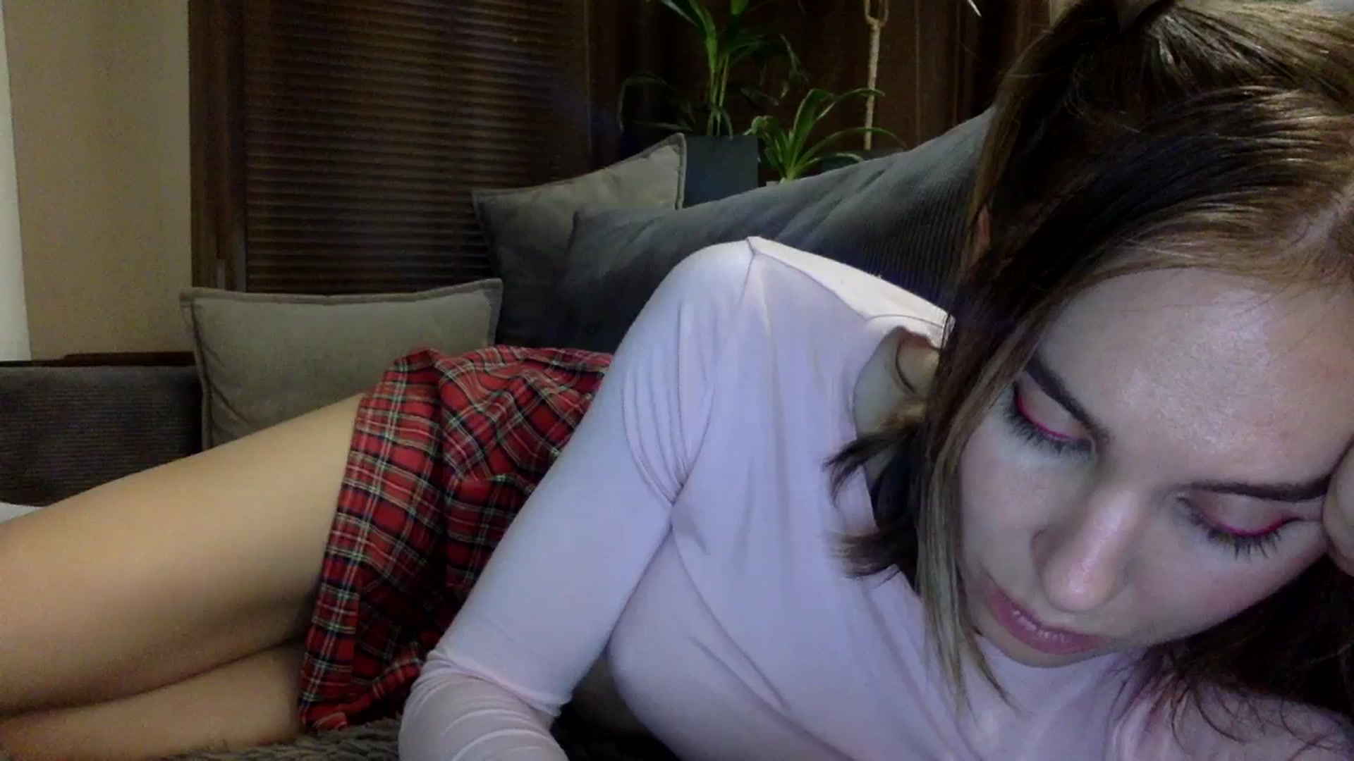 Gallery image thumbnail from EgoisticKitty's myfreecams stream on, 12/07/2023, 17:10 image 12 of 20