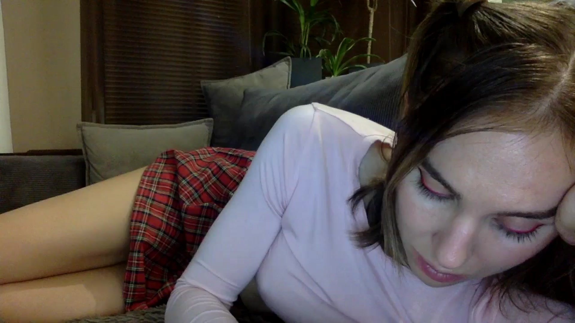 Gallery image thumbnail from EgoisticKitty's myfreecams stream on, 12/07/2023, 17:10 image 11 of 20