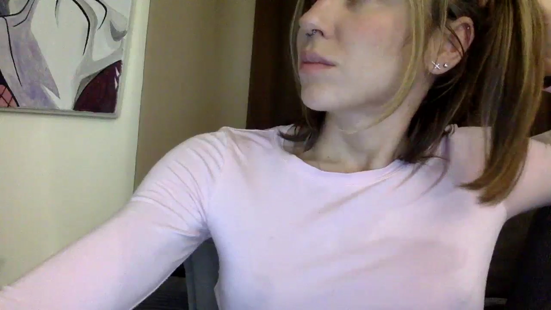 Gallery image thumbnail from EgoisticKitty's myfreecams stream on, 12/07/2023, 17:25 image 17 of 20