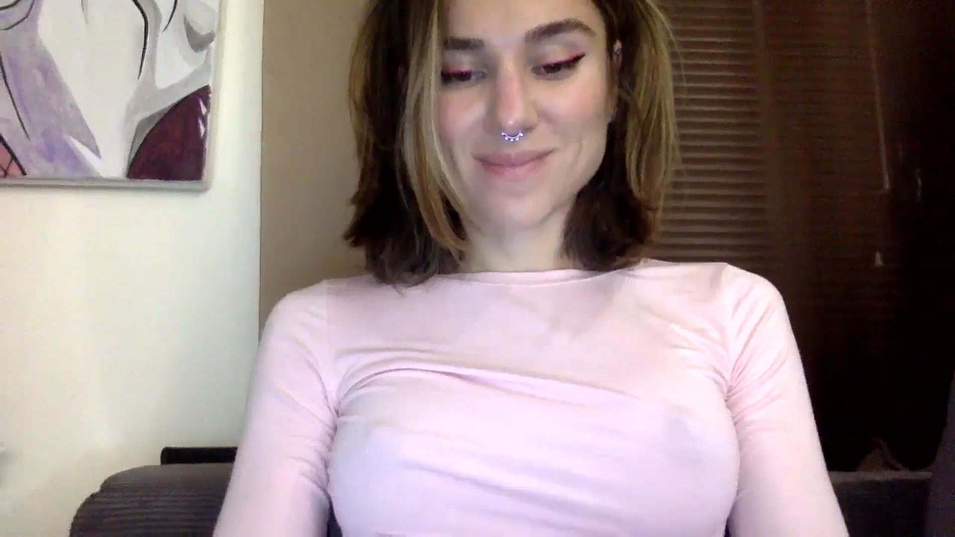 Gallery image thumbnail from EgoisticKitty's myfreecams stream on, 12/07/2023, 17:58 image 16 of 20