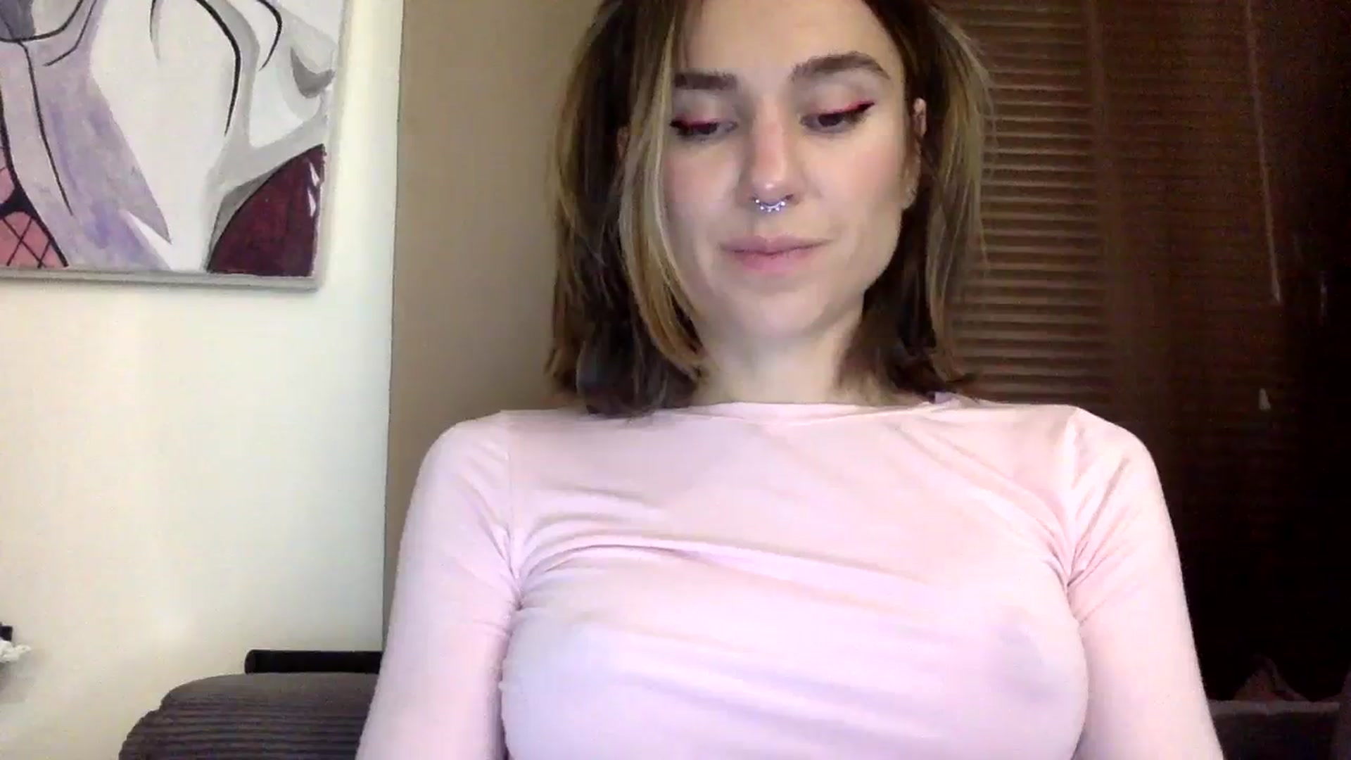 Gallery image thumbnail from EgoisticKitty's myfreecams stream on, 12/07/2023, 17:58 image 19 of 20