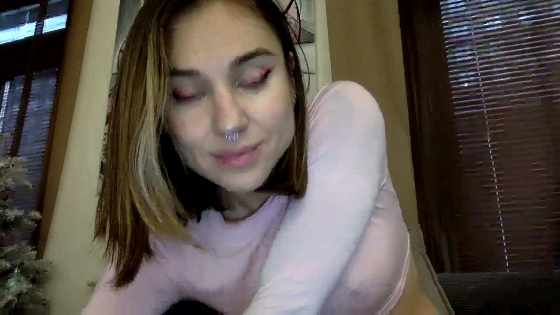 Gallery image thumbnail from EgoisticKitty's myfreecams stream on, 12/08/2023, 12:26 image 13 of 20