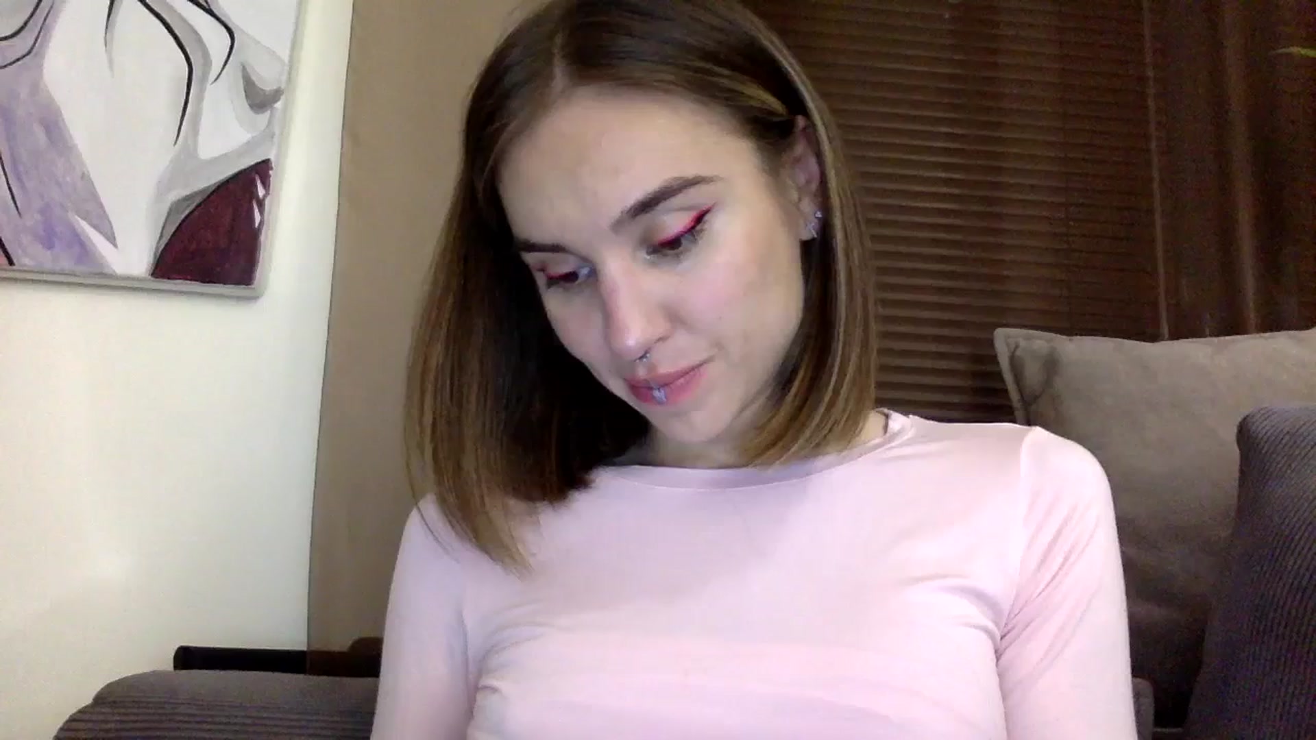 Gallery image thumbnail from EgoisticKitty's myfreecams stream on, 12/08/2023, 14:32 image 4 of 20